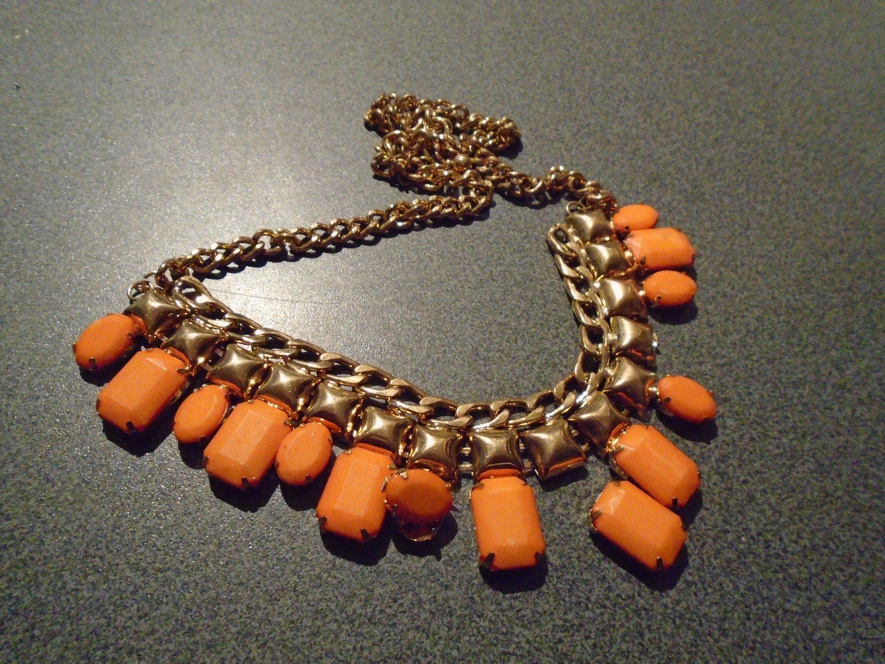 Catenine: Kette goldfarbig, orange Steine – Usato da Zürich venduto da abraxas1291