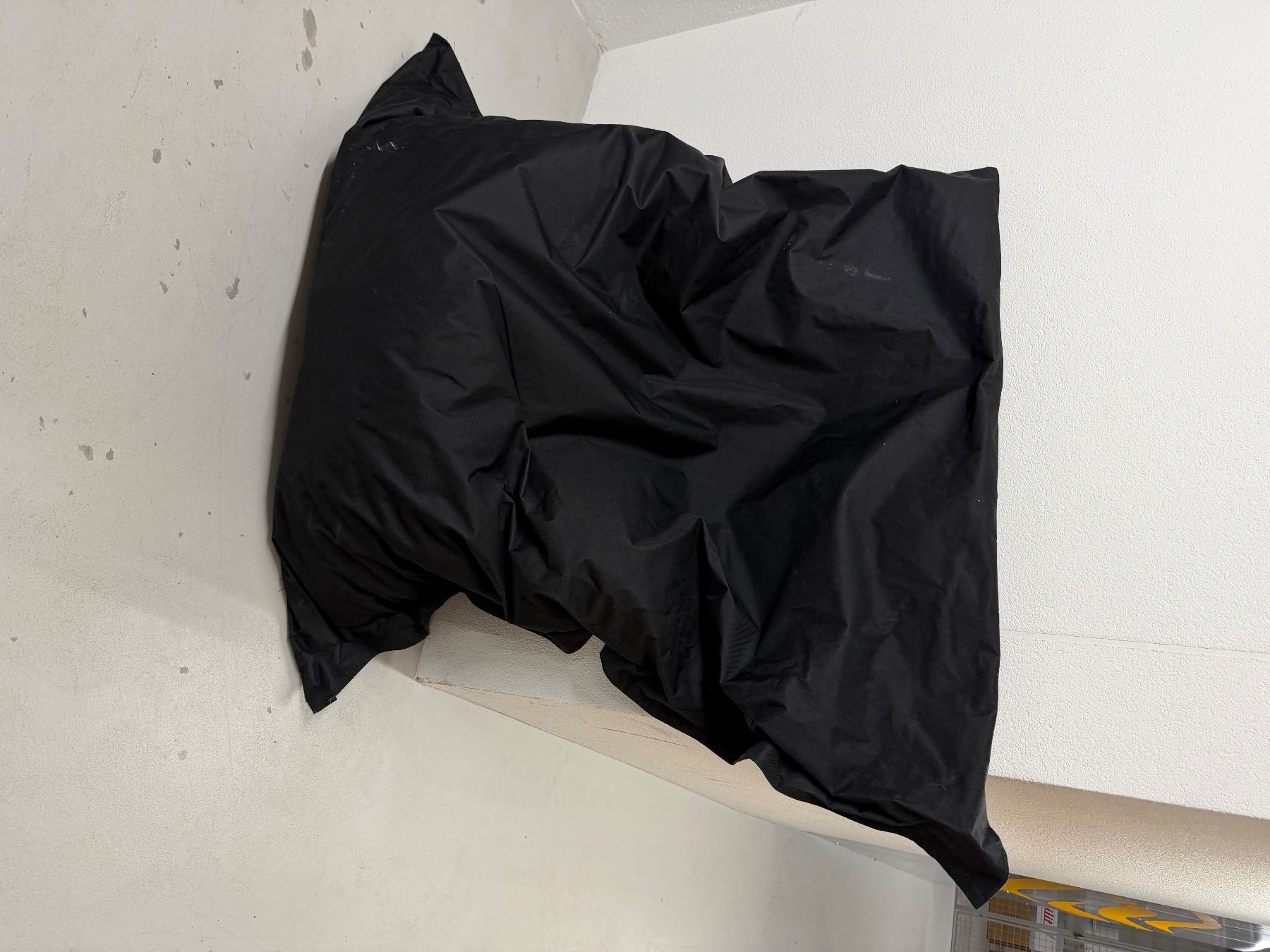 Coussins: Sitzsack – D'occasion à Ostermundigen par sedudumbia 1