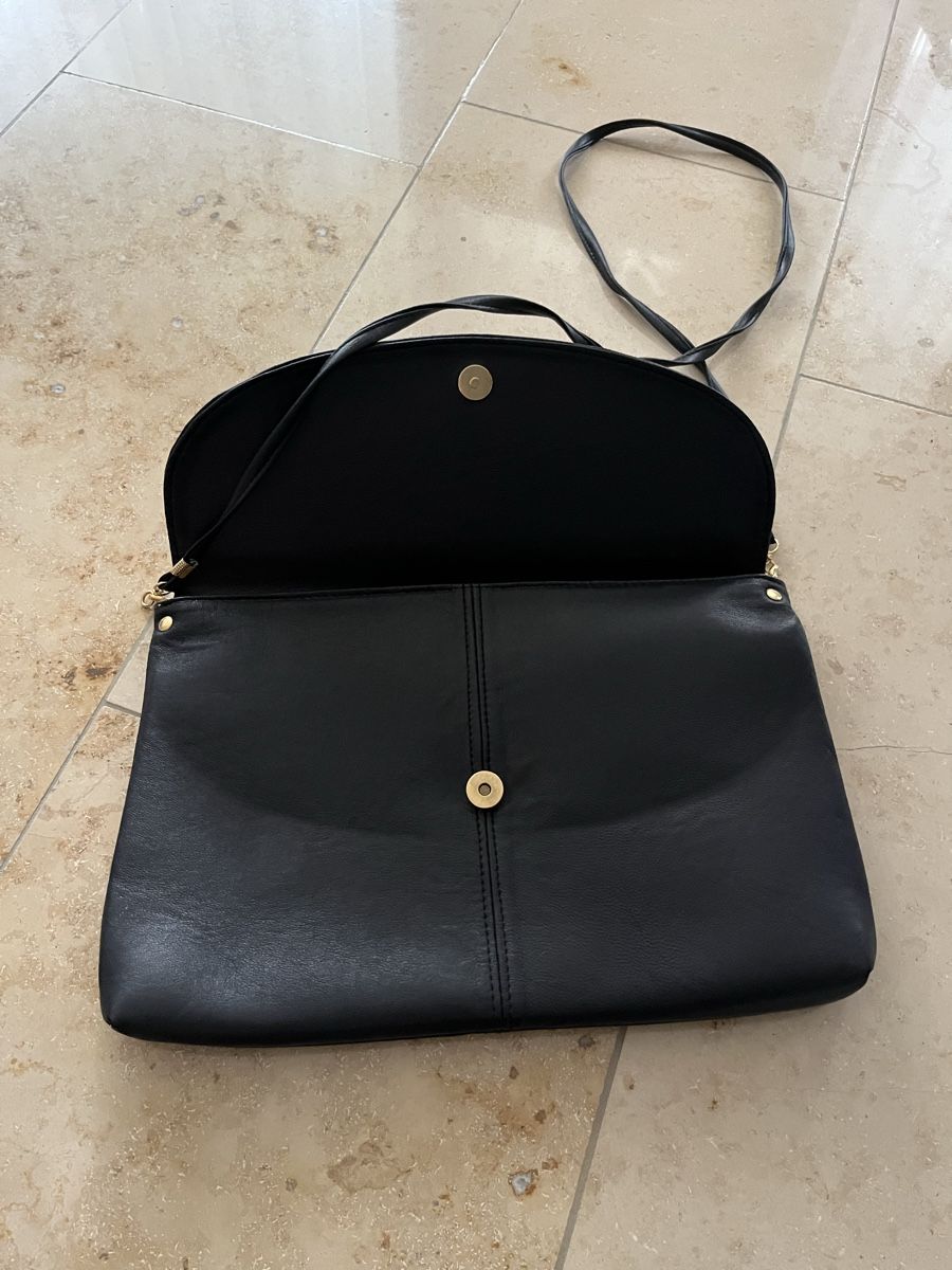 Taschen für Damen: Handtasche – Gebraucht aus Fraubrunnen von amm_7kp6 1