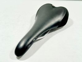 VELO RADON Leather Saddle Sattel 255g TOPZUSTAND 2609