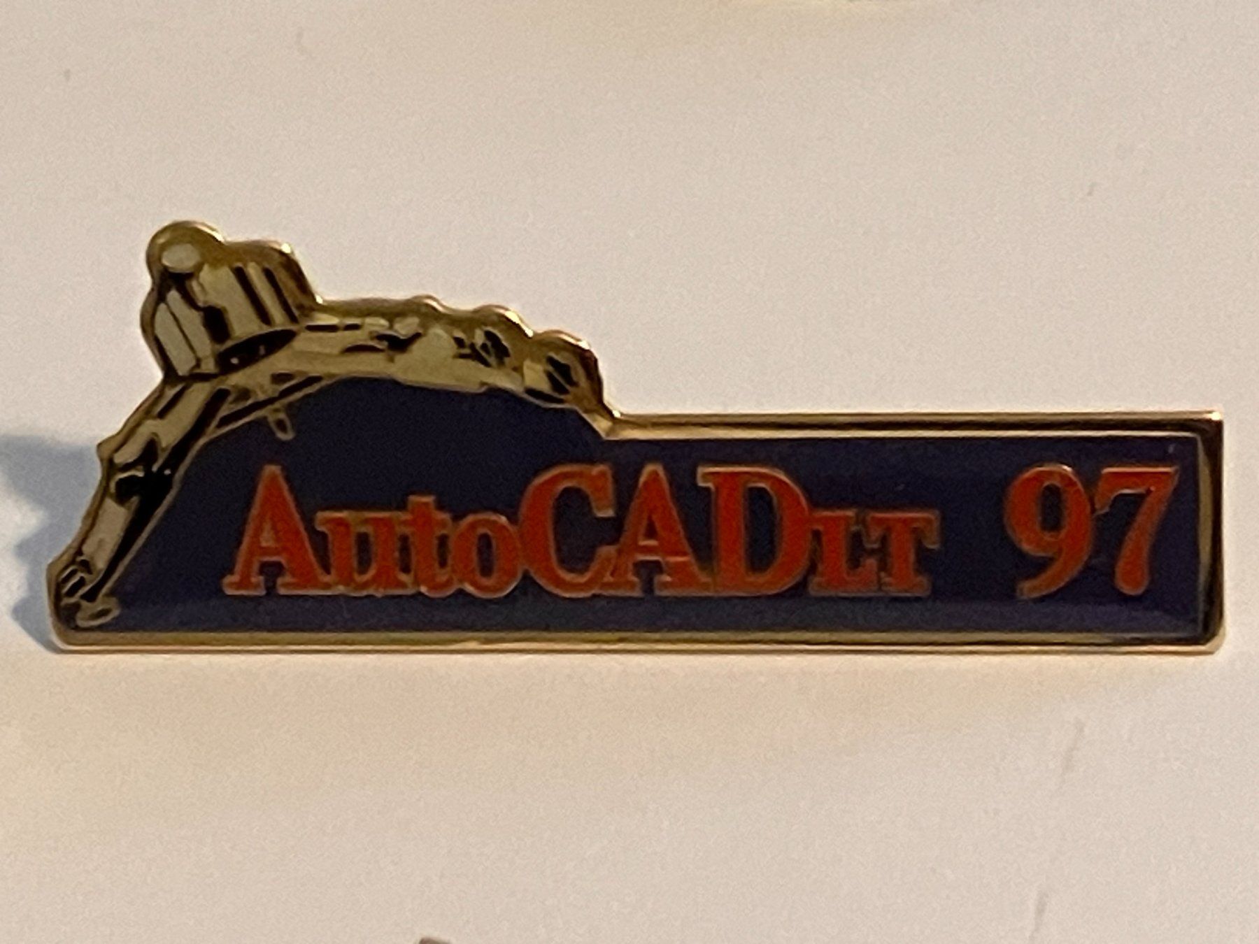 Placchette & Badge: 1 Pin AutoCADLT 1997 – Usato da Basel venduto da djwwpp
