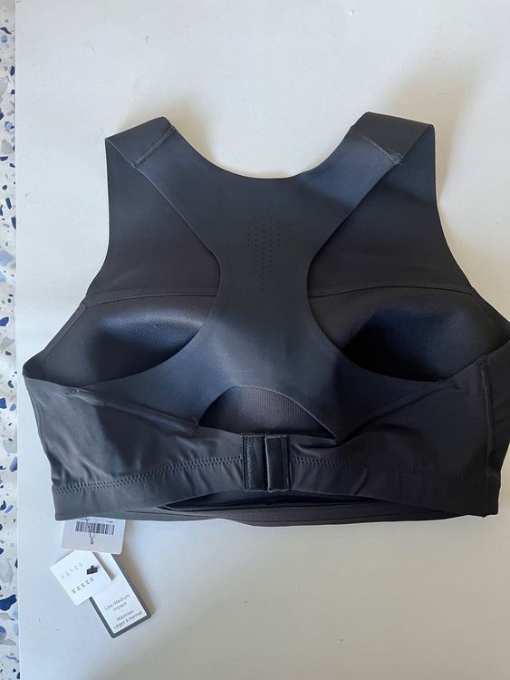 Chantelle Sonstige Unterwäsche: Soft-BH, Chantelle, Grösse M – Neu und originalverpackt aus Rudolfstetten von gst_g7xl 1