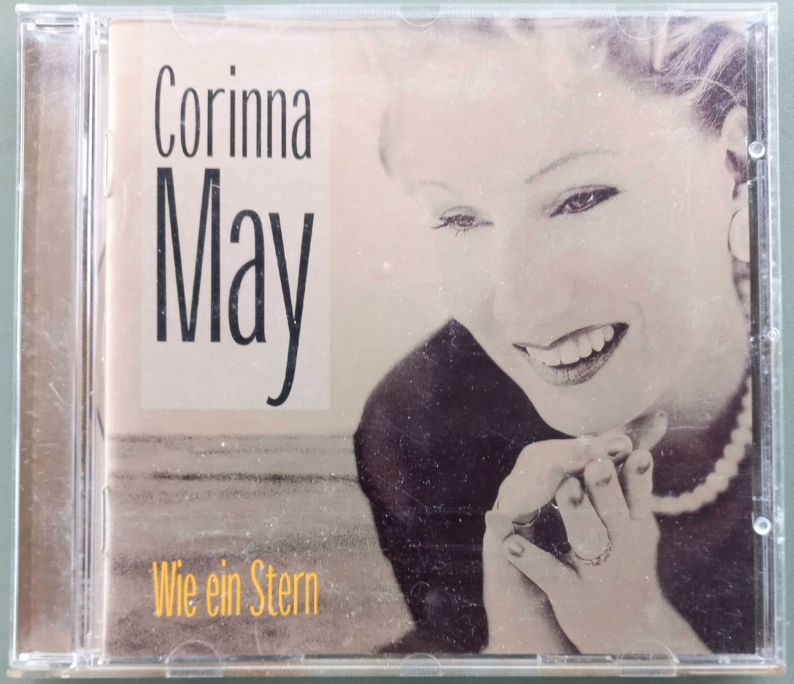 CD: CD - Corinna May - Wie ein Stern – Usato da Niederuzwil venduto da lubimaja