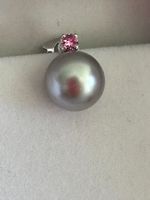 Südsee-Grauperlen-Ohrringe 750/18K Saphir 0.40 carats