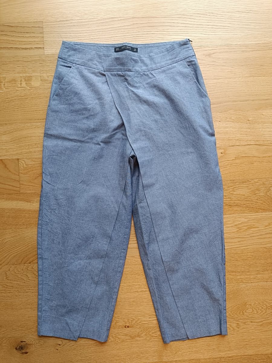 Zara Pantalons: ZARA BLAUE STOFFHOSE, TULPENSCHNITT – D'occasion à Zürich par dbu_s8p2 1