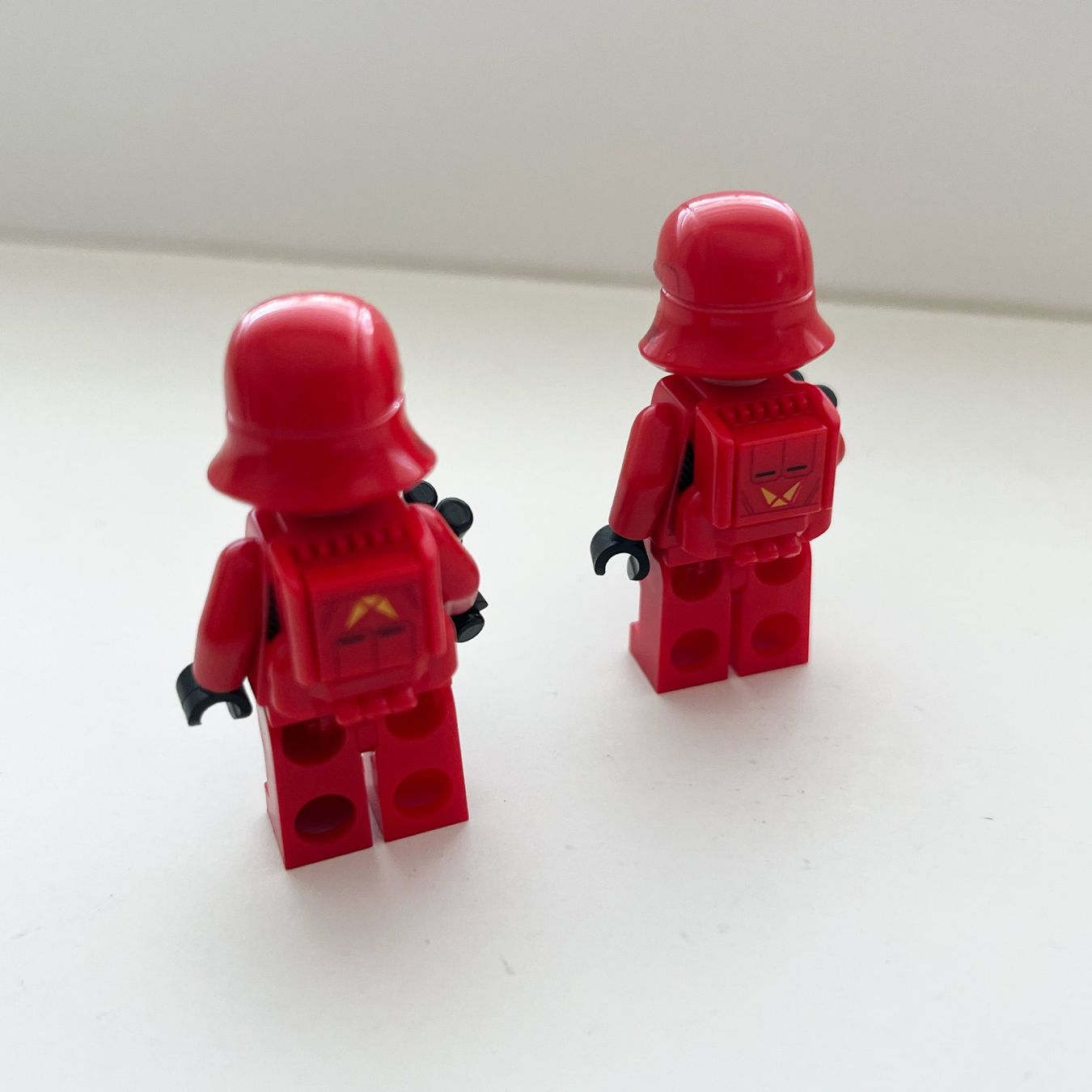 Lego Kit di costruzioni: Lego Star Wars - 2 Sith Jet Troopers + Blasters #2 – Usato da Lausanne venduto da BeyondStories 1