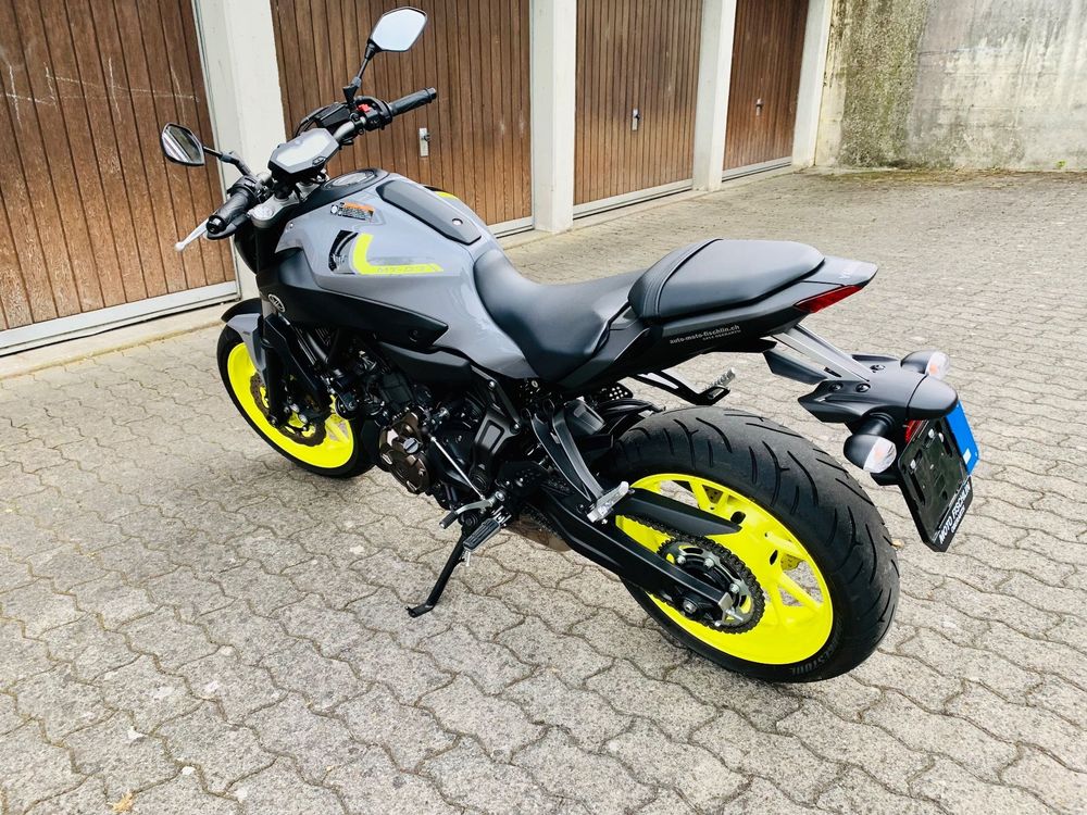 GP Kompozit Yamaha MT-07 2014-2017 Uyumlu Ön Tur Camı Füme