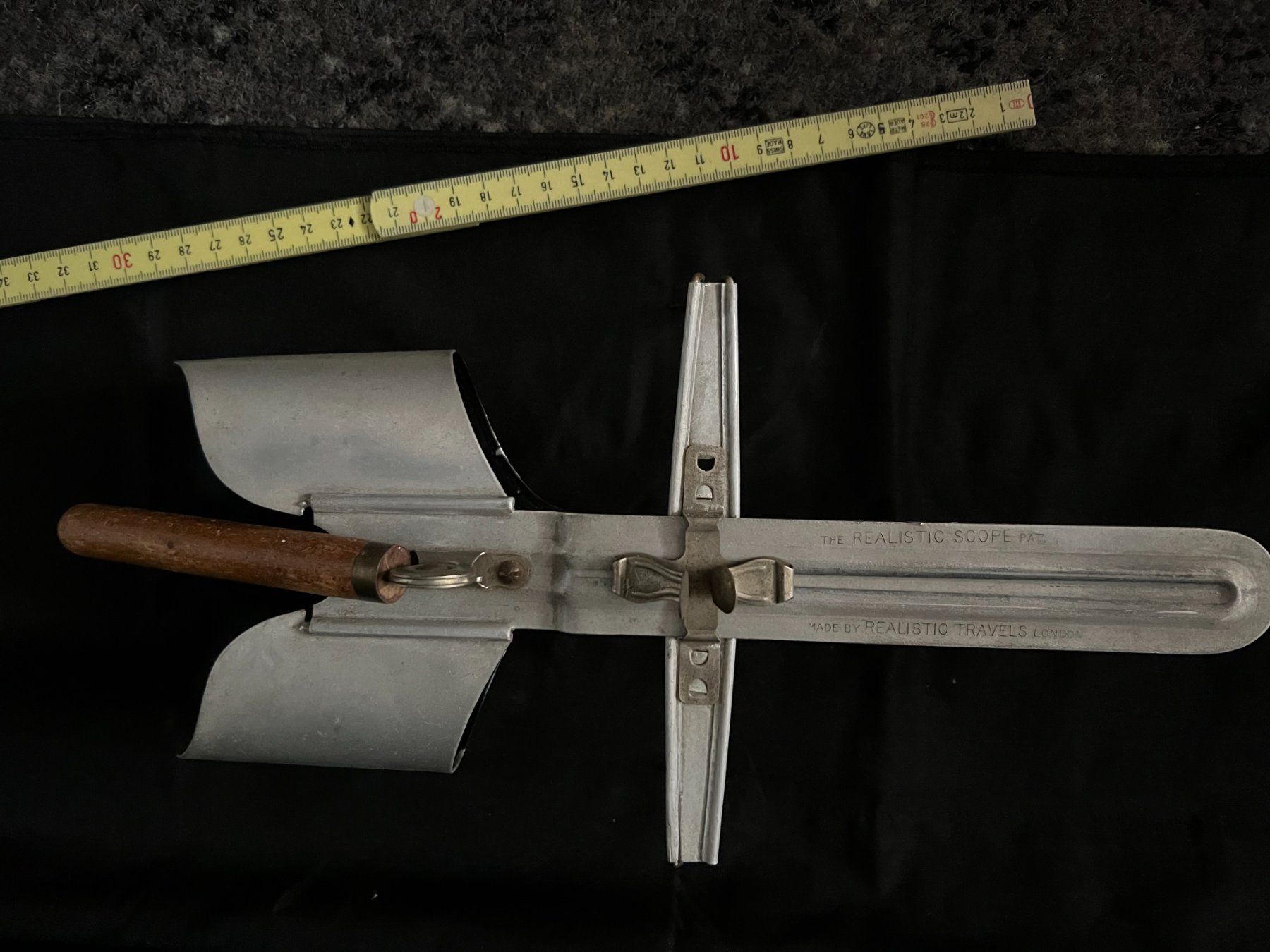 Fotocamera: Antiker Realistic Scope Perfecscope- Englischer Hersteller – Usato da Weinfelden venduto da blaukreuz_brocki_TG 1