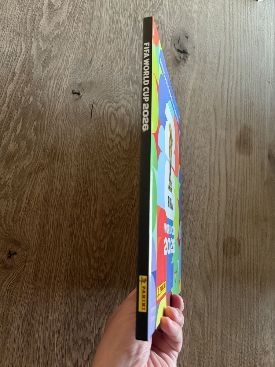 Panini Album: Panini Heft WM 2026 hardcover  – Nuovo (secondo la descrizione) da Treyvaux venduto da goali1fcea 2
