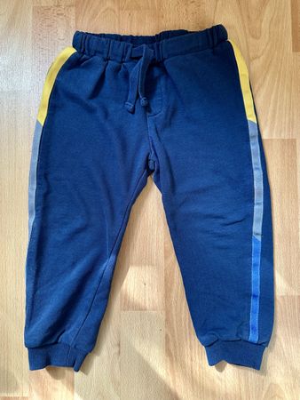 Pantalons jogging Mayoral taille 92 (24 mois)