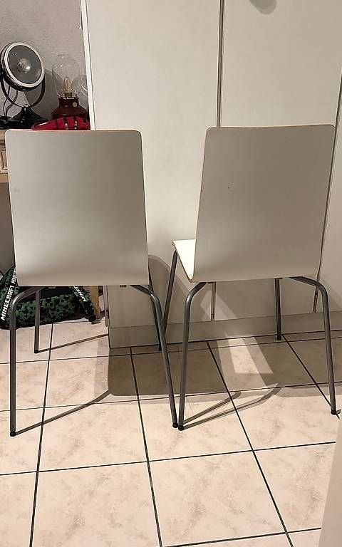 Ikea Sedie: Deux chaises Design IKEA Martin – Usato da Genève venduto da captus 1