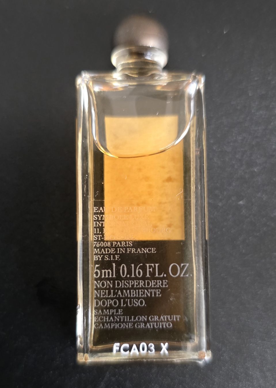 Serge Lutens Parfums & Eau de Toilette: Serge Lutens – Douce Amère miniature – D'occasion à Genève par bbastos 1