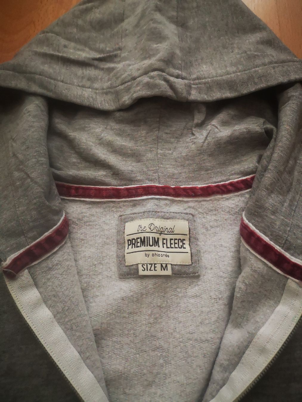 Maglioni & Felpe: Zip Hoodie - Taille M – Usato da Thônex venduto da W99 1