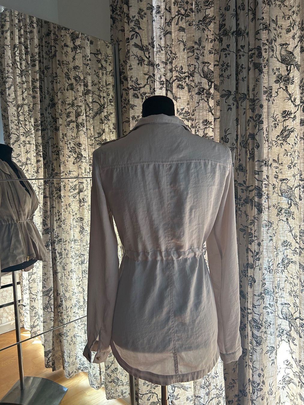 Giacche: LEICHTE JACKE ROSA/BEIGE – Usato da Luzern venduto da Suneha 2
