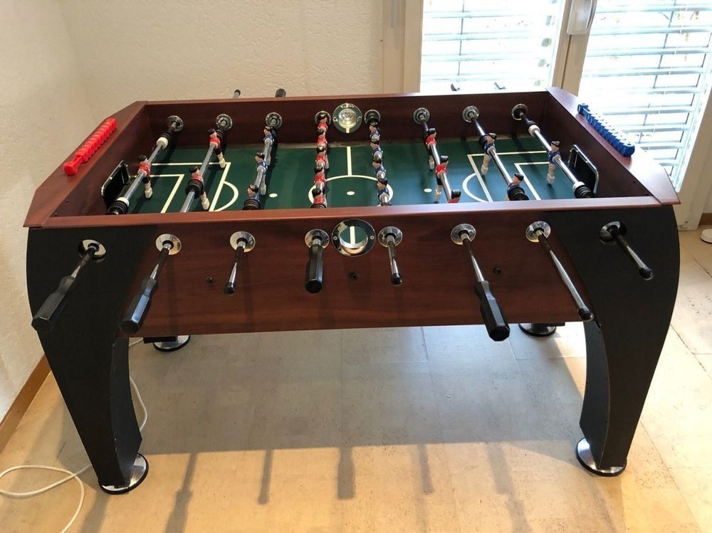 Spiele: Tischfussball Tischkicker Töggelikasten – Gebraucht aus Greifensee von  1