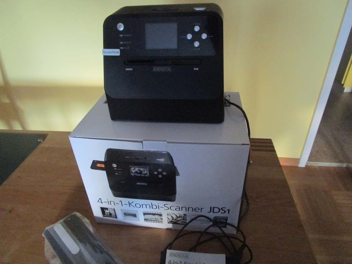 Scanner: JENDIGITAL 4-in-1-Kombi-Scanner – Usato da Arlesheim venduto da Prohof 1