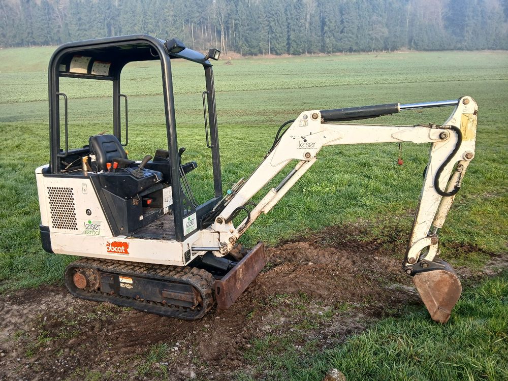 Bagger 1.6 Tonnen (Gebraucht) in Sins für CHF 9040 – nur Abholung auf ...