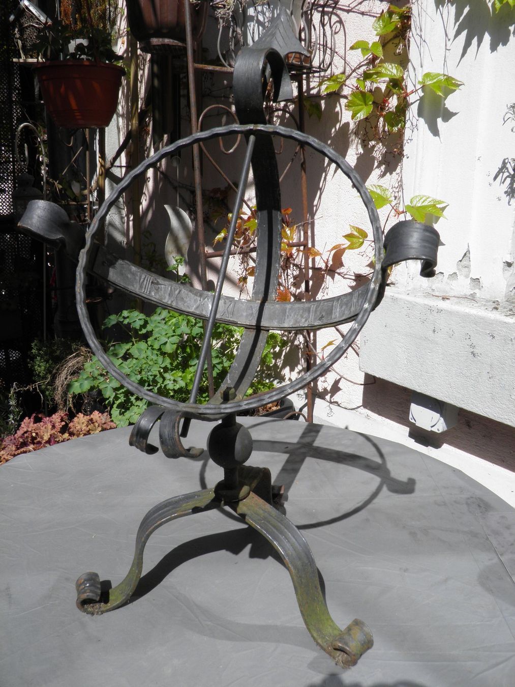 Vintage Sonnenuhr für den Garten aus Schmiedeeisen Kaufen auf Ricardo