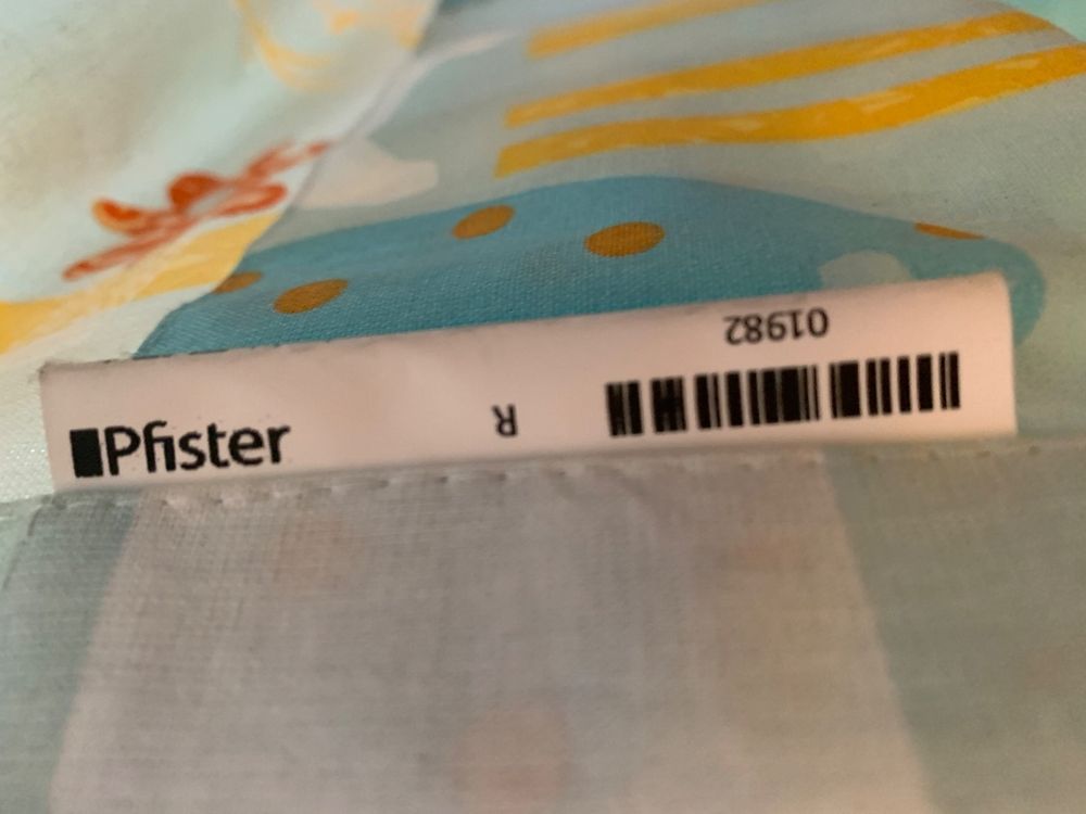 Konfektionierter Kindervorhang Hündchen Möbel Pfister 5