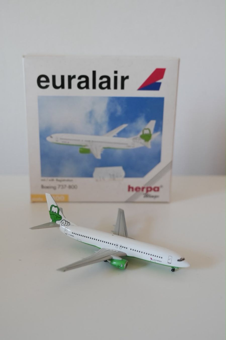 Kit di modellismo & Modellini statici: Modellflugzeug 6 Stück 1/400 – Usato da Oberrieden venduto da sum_8pzm 1