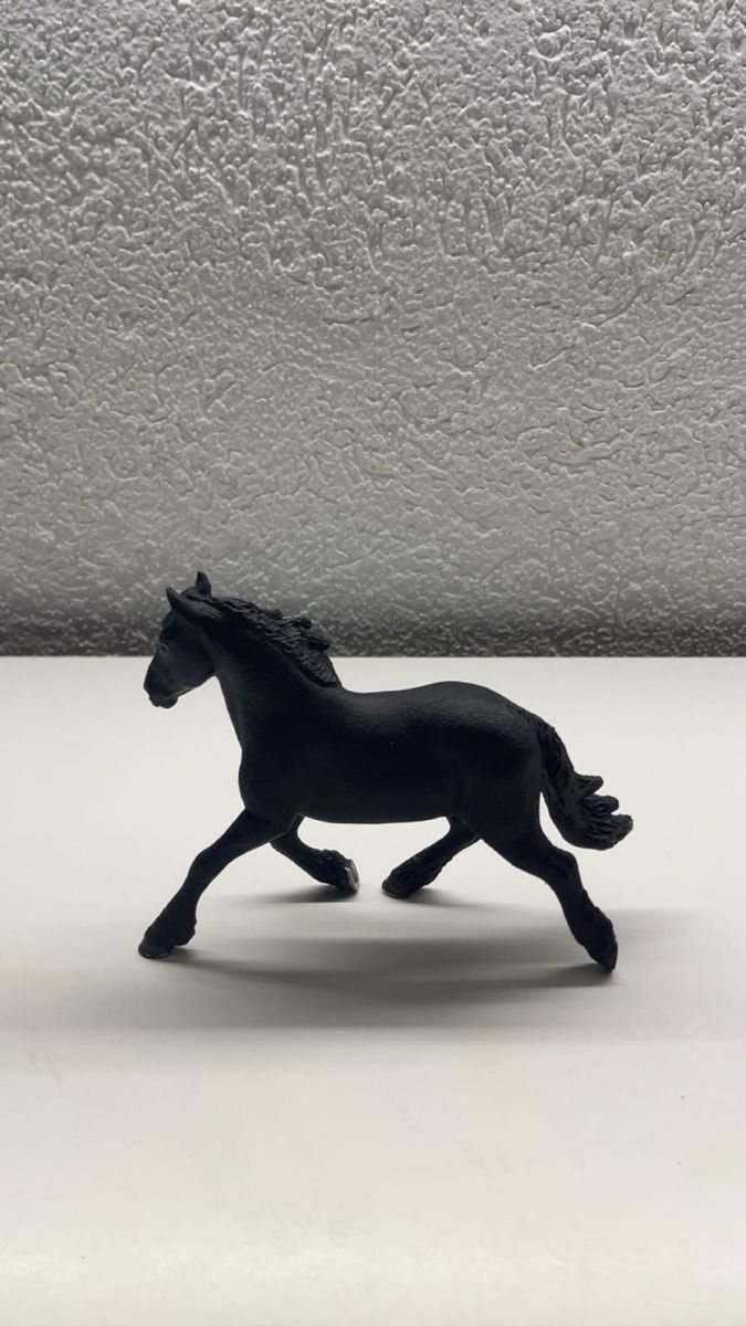 Giocattoli: Cheval Schleich pas cher !!!  – Usato da Avenches venduto da Rose-rose 2