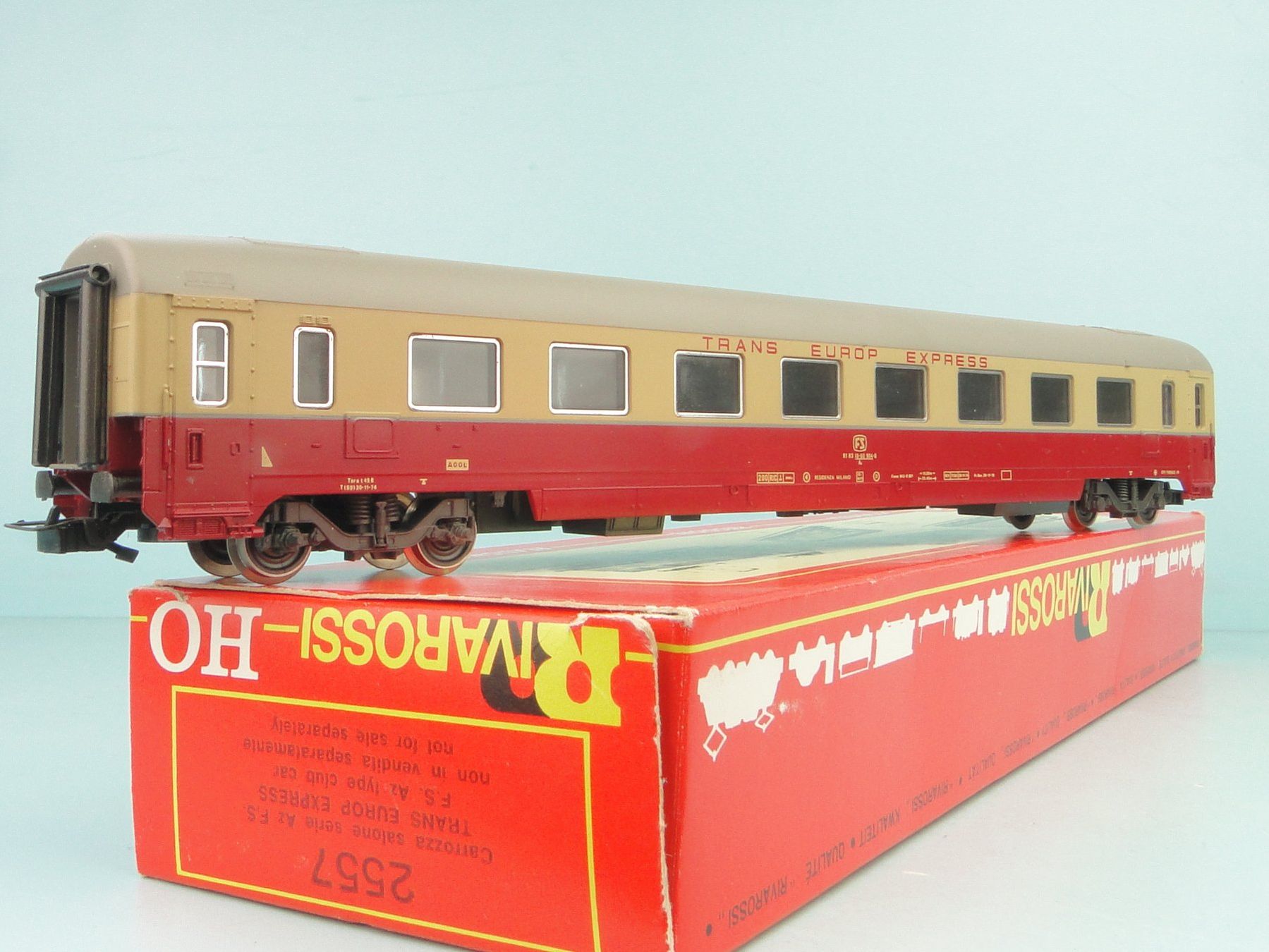 Rivarossi Modellini di ferrovie: Rivarossi H0 2557 FS TEE, neuwertig – Usato da Bülach venduto da cann11