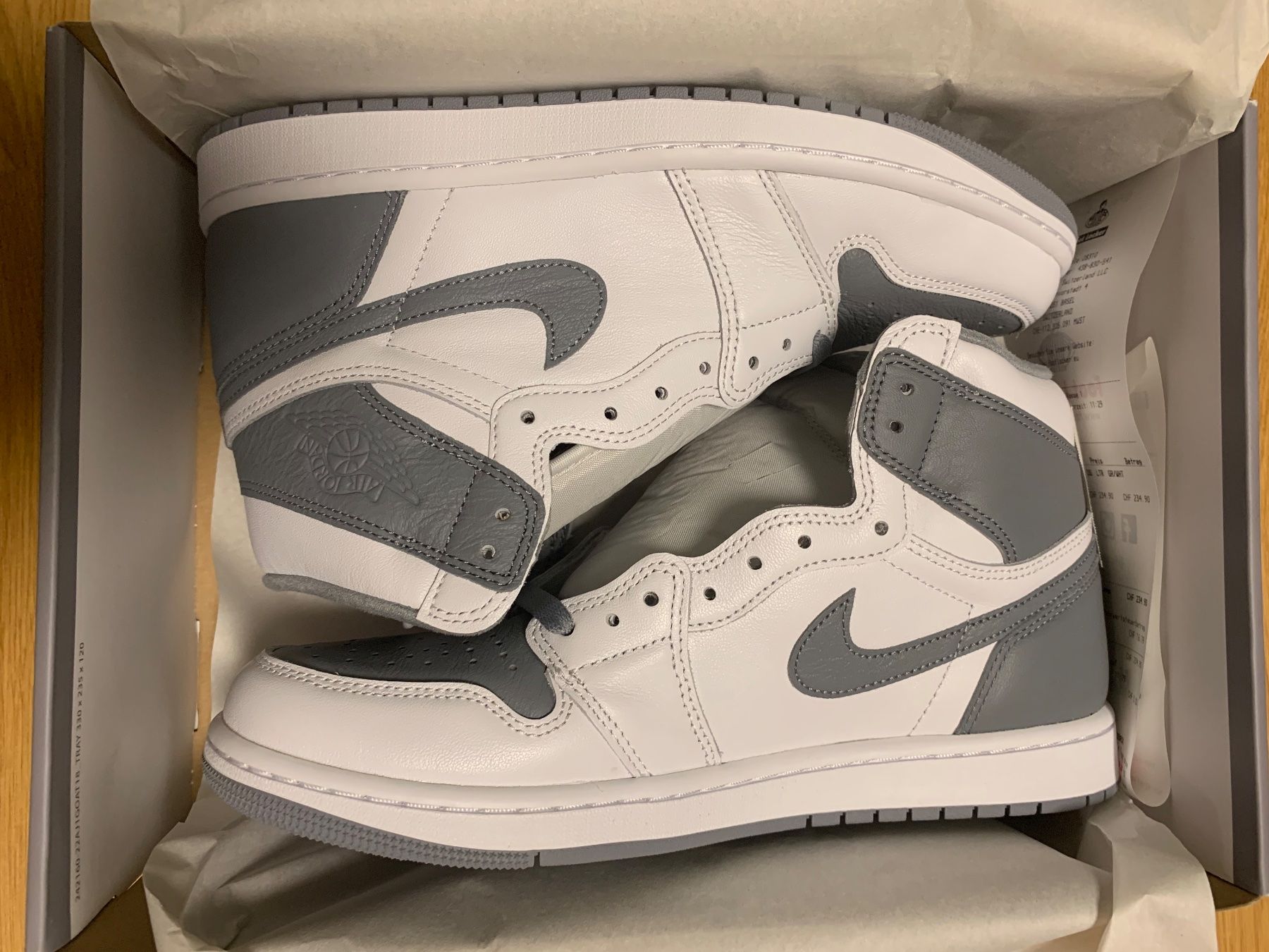 Jordan Scarpe da uomo: Air Jordan 1 – Nuovo (secondo la descrizione) da Wettingen venduto da Airjordan