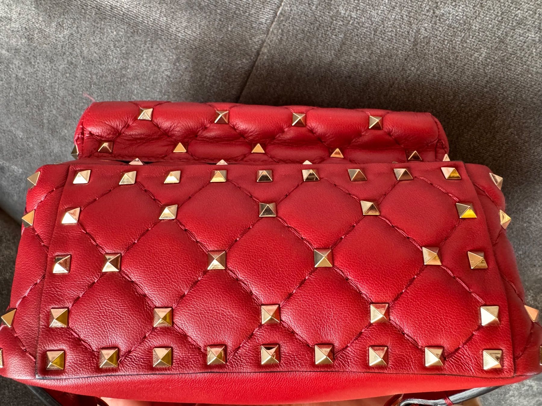 Zaini: Rucksack Valentino Garavani – Nuovo (secondo la descrizione) da Zwillikon venduto da ant_r5yp 5