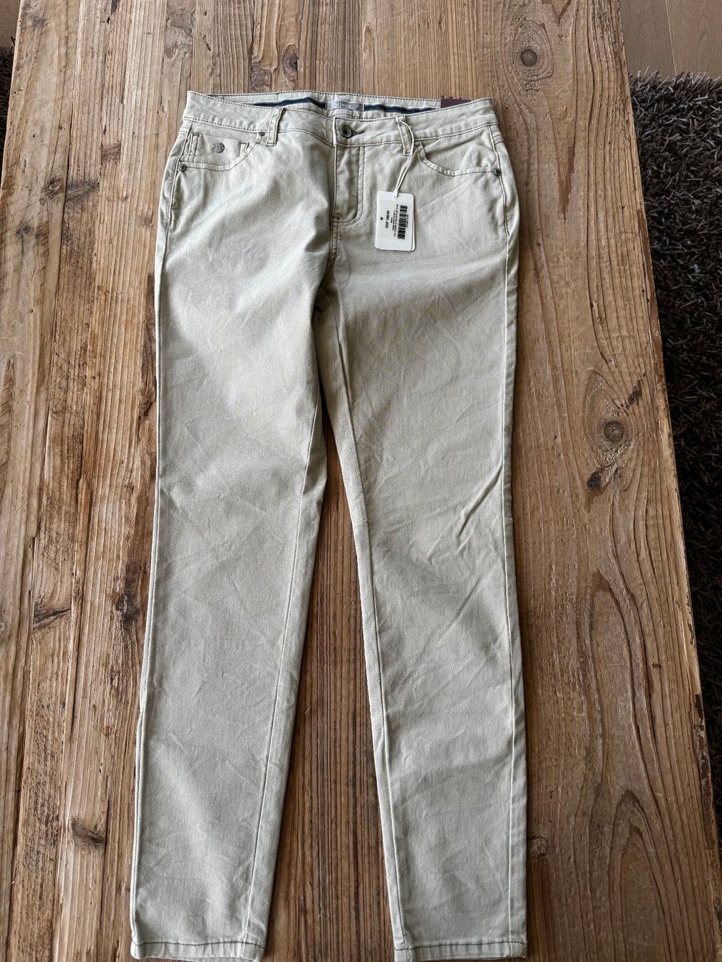 Nile Pantaloni: Neu Nile Hose Gr. M Baumwolle Polyester Elasth. FarbeDessert – Nuovo (secondo la descrizione) da Kirchdorf AG venduto da coco123 1