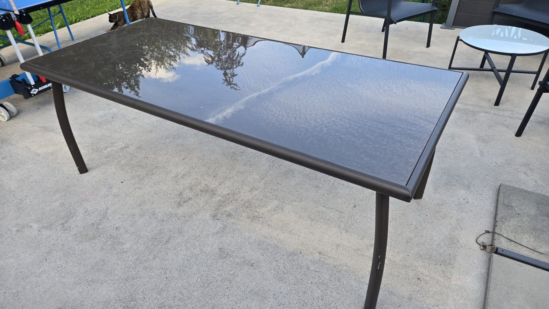 Tavoli: Grande table d'extérieure – Usato da Crémines venduto da Blakedrake