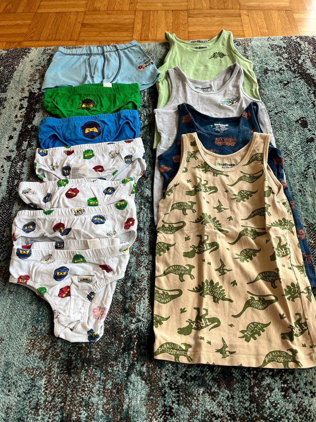 Lotti & Set di vestiti: Jungs Kleiderpaket 110/116 – Usato da Kilchberg ZH venduto da ka012 4