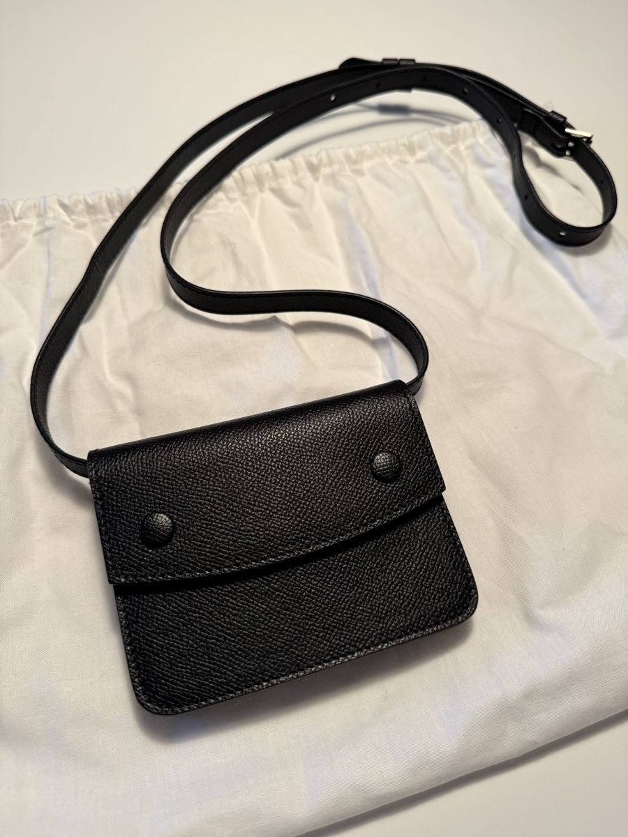 Maison Margiela Borse: Maison Margiela Leather Crossbody Bag – Nuovo (secondo la descrizione) da Zürich venduto da dominic_z