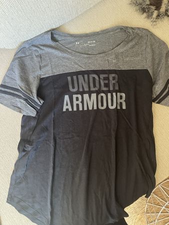 T-Shirt Under Armour schwarz grau Grösse S gebraucht