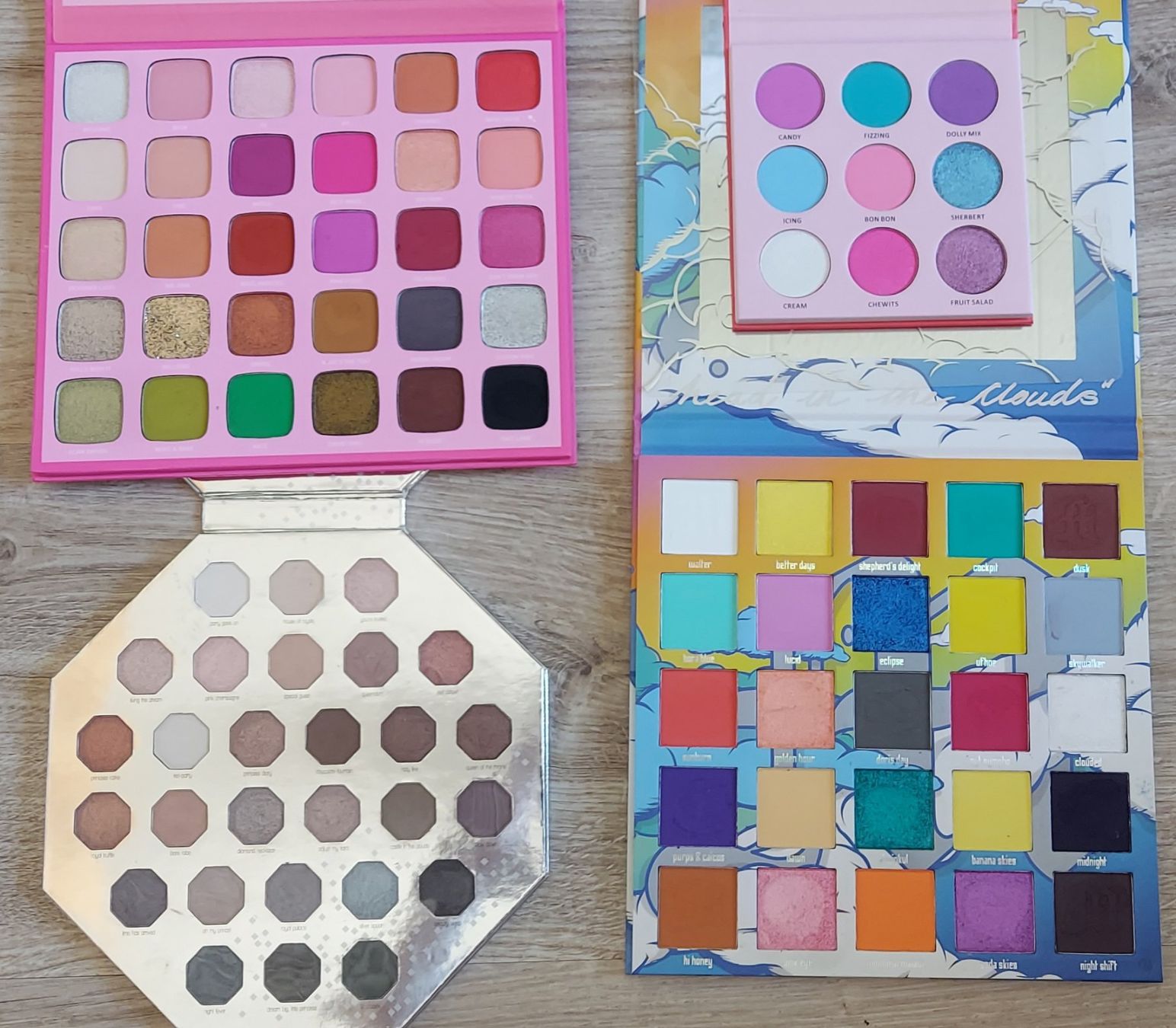Make-up: Lidschatten essence, Morphe, Jeffree Star, Made by Mitchell – Usato da Läufelfingen venduto da Rubine 1