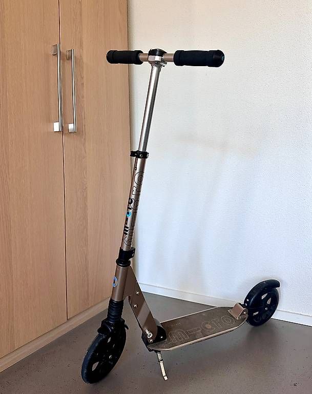 Scooter: Micro Scooter Suspension – Usato da Luzern venduto da Natalia_lu