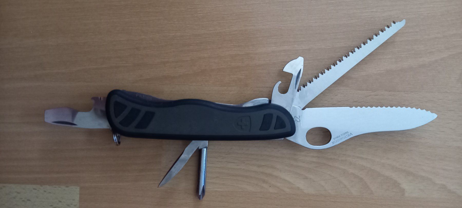 Victorinox Couteaux de poche: Schweizersoldatenmesser – Neuf avec emballage d'origine à Höri par bsc_68fw 1
