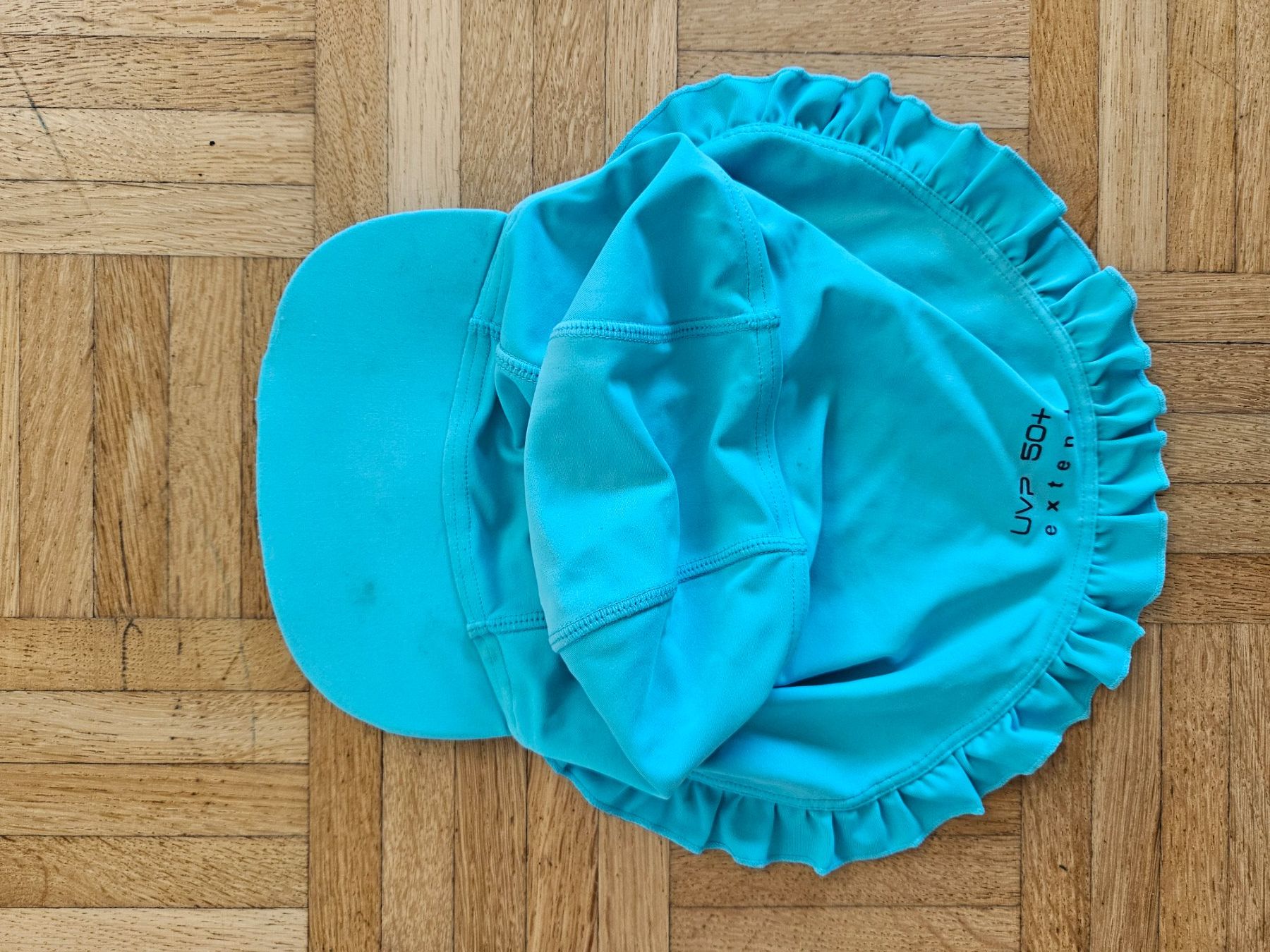 Altro abbigliamento per bambino: UV Mütze 51 cm – Usato da Liestal venduto da Seraphine87