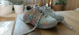 Coole Skechers Sneaker mit Herzen, Gr. 35