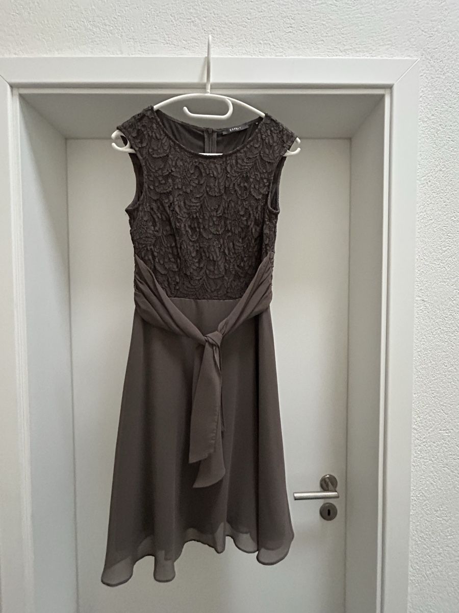 Vestiti: Sommerkleid von Esprit – Usato da Oberlunkhofen venduto da jamivi 2