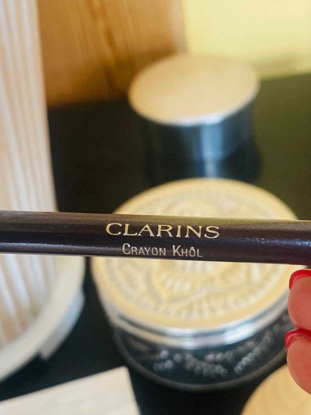 Clarins Make-up: CLARINS EYE PENCIL  noir 01 – Gebraucht aus Belmont-sur-Lausanne von chu_vxf5