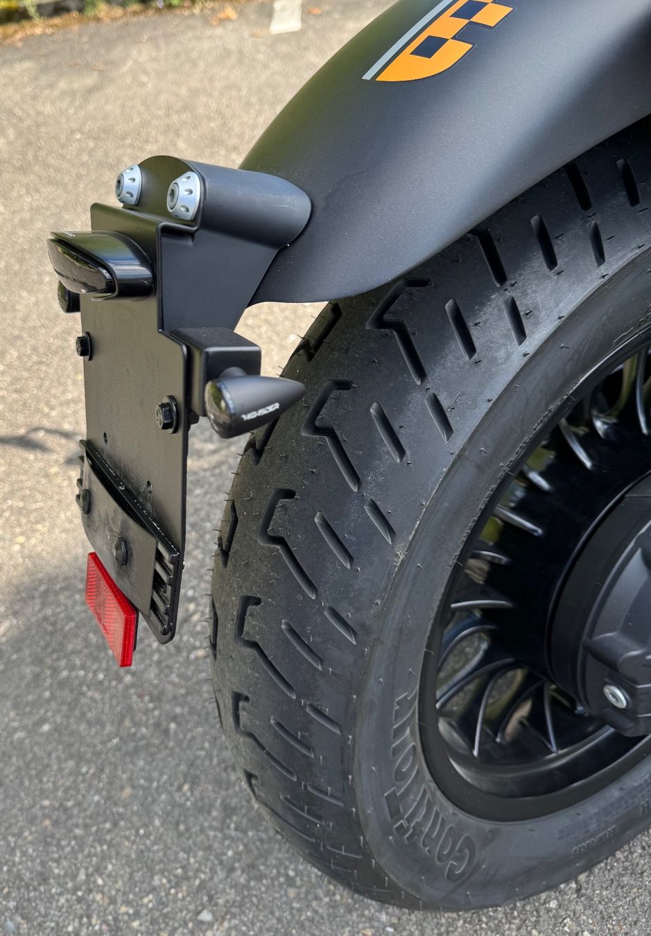 Moto Guzzi Chopper: Moto Guzzi V9 Bobber ABS – Usato da Tägerwilen venduto da bossolo 7