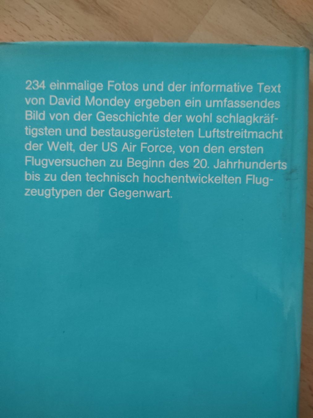 Libri: Bilderbuch der US AirForce von 1976 – Usato da Schwanden Sigrisw venduto da Wibe81 1