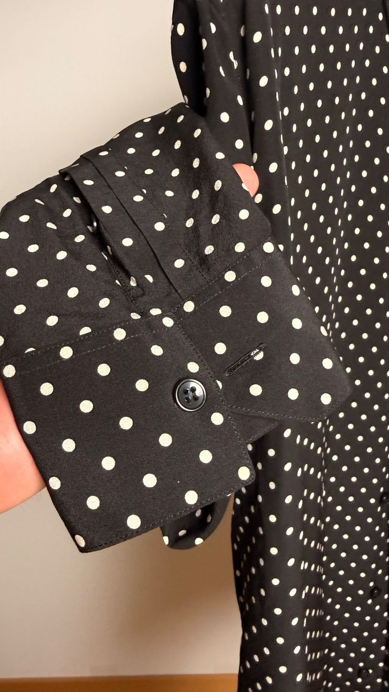 Saint Laurent Hemden: Saint Laurent Punkte schwarz – Neu (gemäss Beschreibung) aus Burgdorf von ime_f9f6 3