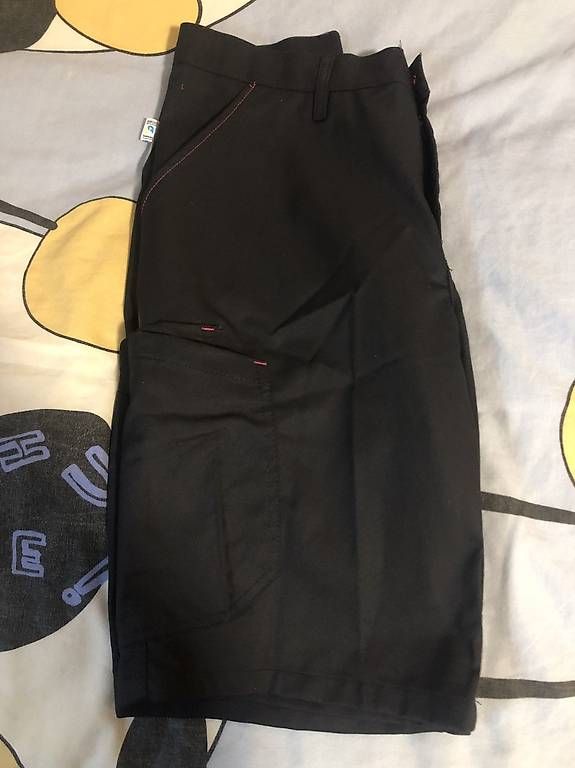 Pantaloni: Arbeitsshorts schwarz, Gr. 46 (S) – Nuovo (secondo la descrizione) da Glattbrugg venduto da amzh 2