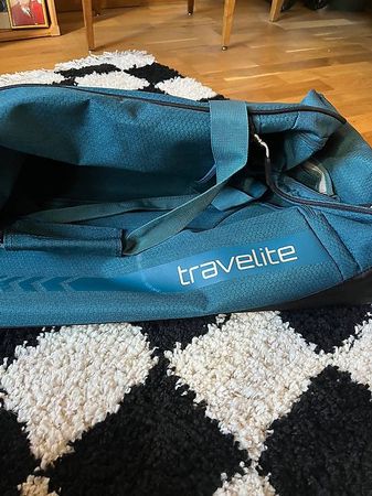 Sac valise à roulettes 
