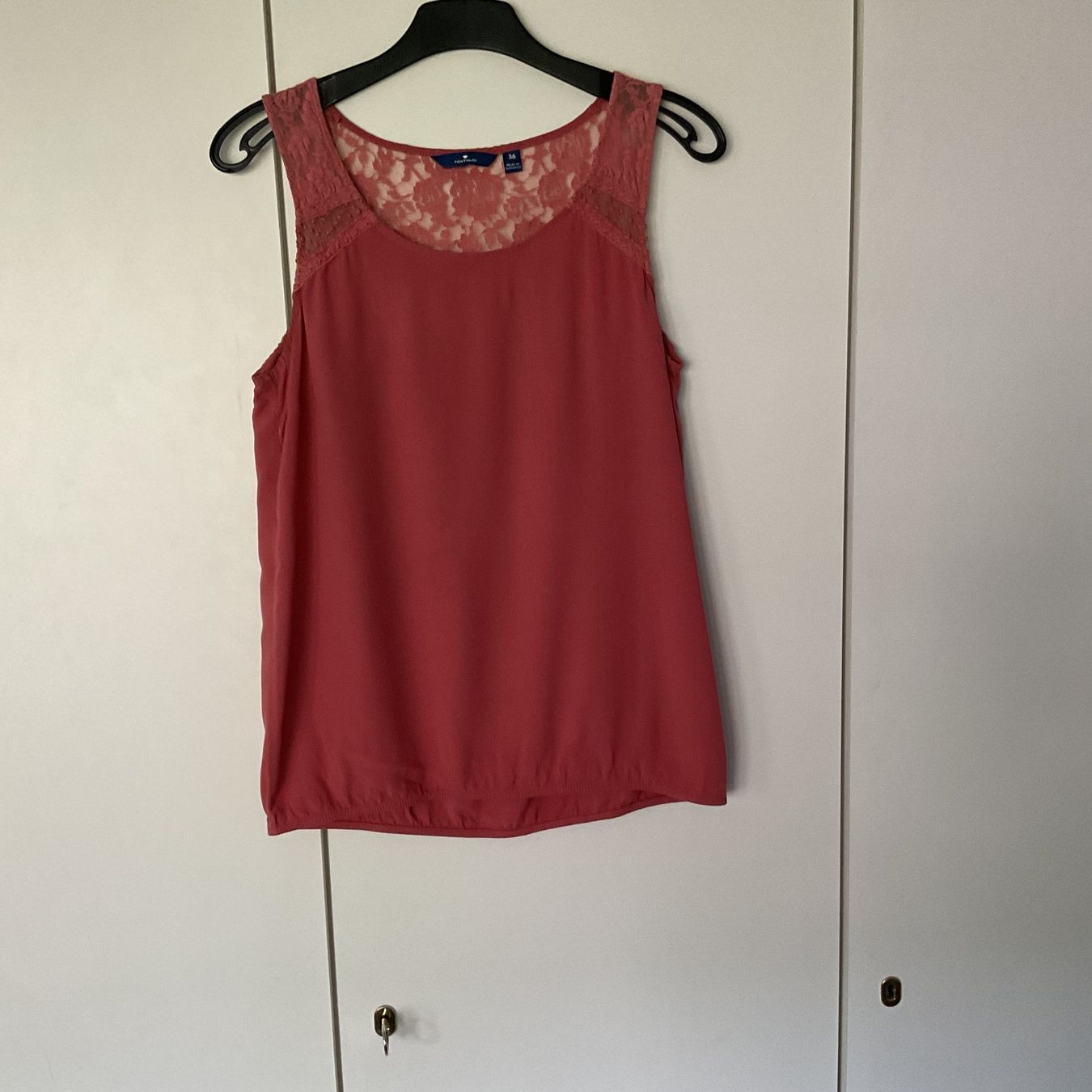 Tom Tailor Top: Tom Tailor - Top / Blüsli mit Spitze - Gr. 36 – Usato da Walchwil venduto da Budy7