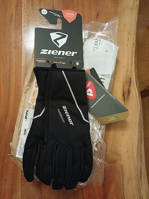 Gants & mitaines : Handschuhe Softshell – Neuf (Voir description) à Zürich par jjud 1