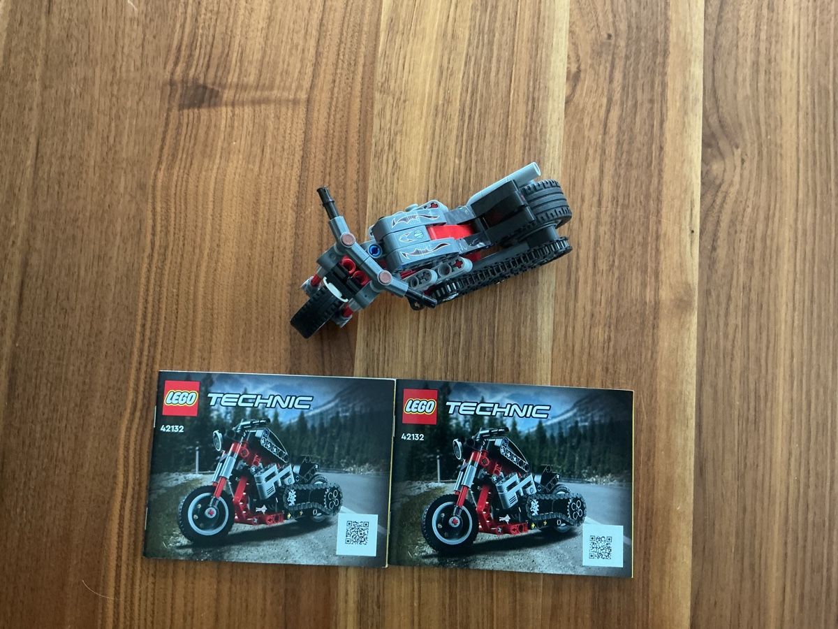 Lego Kit di costruzioni: LEGO Technic Motorrad 42132 – Usato da Waldkirch venduto da Blondie13 1