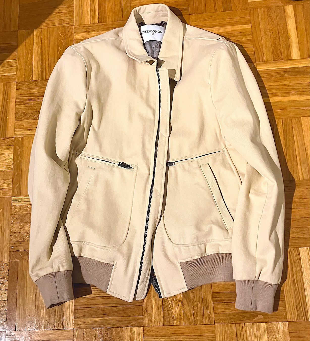Chevignon Vestes: Blouson Chevignon Gyver – D'occasion à Lausanne par pebo02