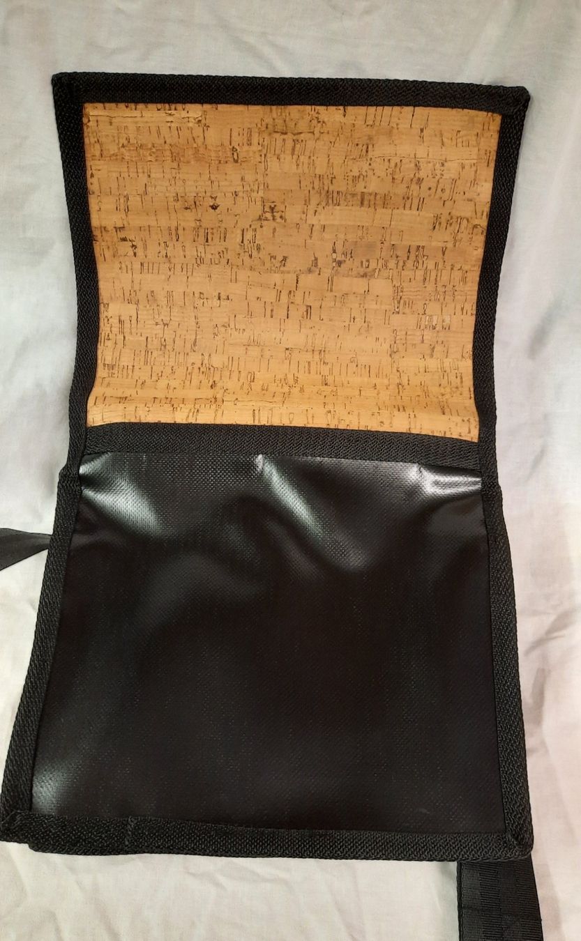 Borse da donna: Korkstoff - Handtasche Neu CHF. 30.00 – Nuovo (secondo la descrizione) da Spreitenbach venduto da Margot-09 1